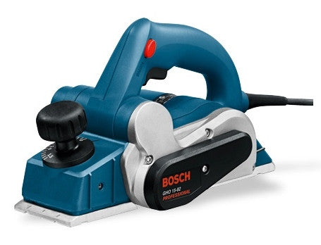Hobel 600Watt GHO 15-82 Professional