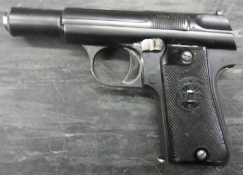 Pistole Astra 3000