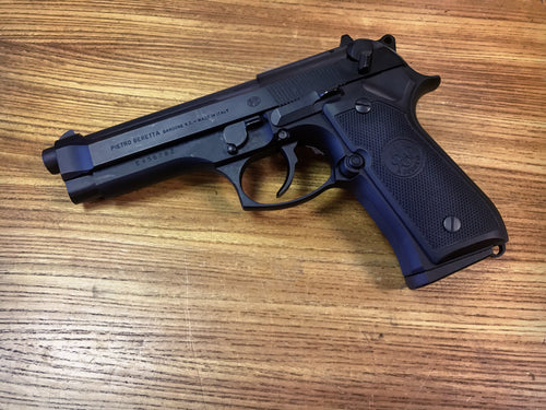 Pistole Beretta 92FS