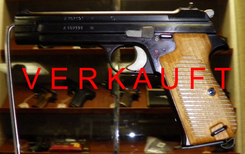 Armeepistole SIG 210-1 Holzgriff 1