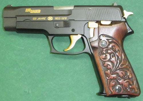Pistole SIG-SAUER 220 Jubiläum