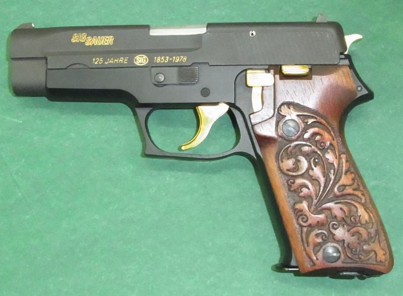 Jubiläumspistole SIG-SAUER 220