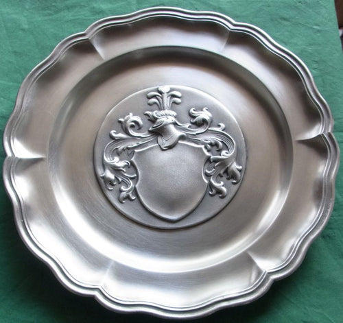 Zinnteller 26 Wappen